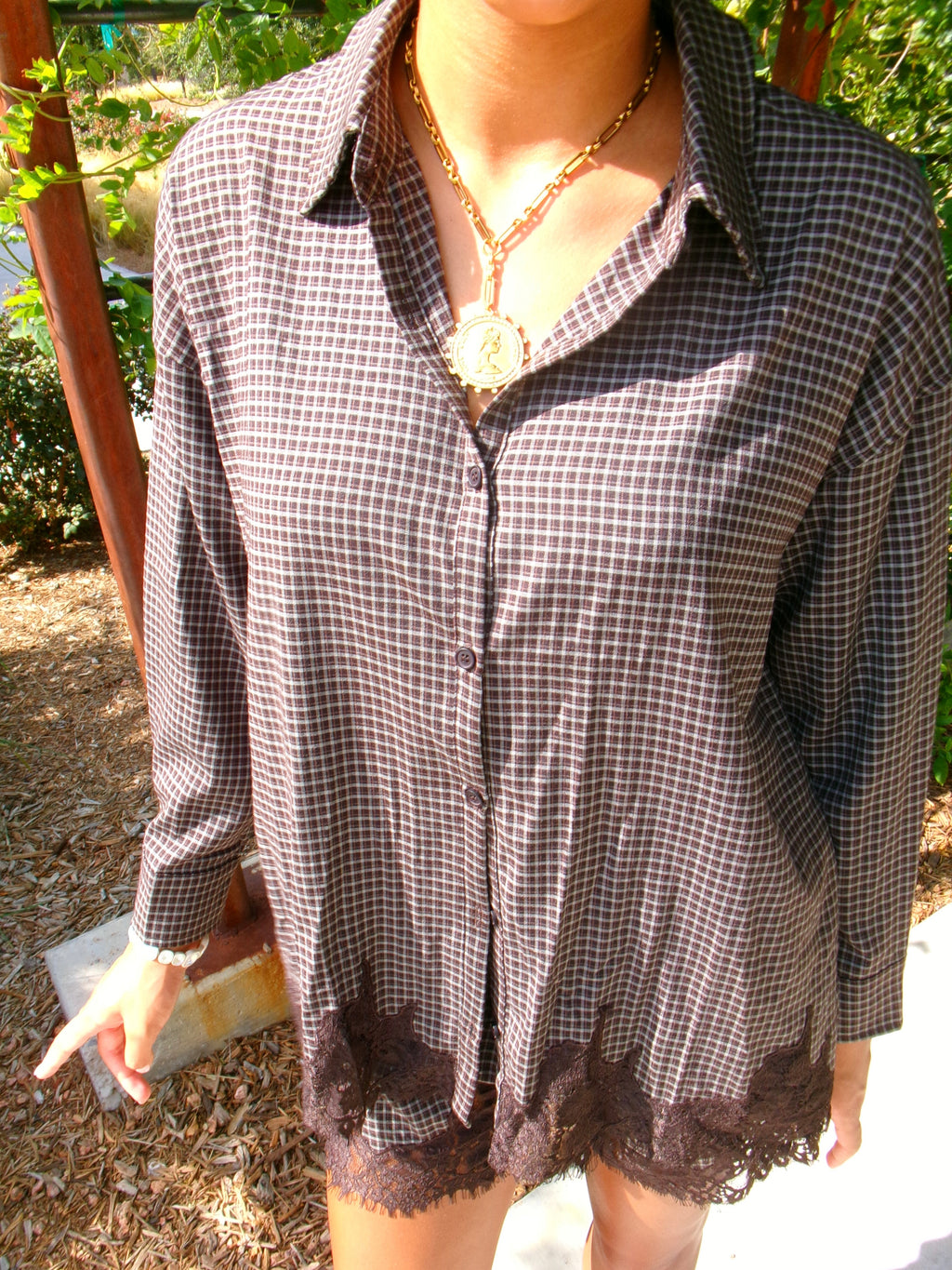 Sutton button down