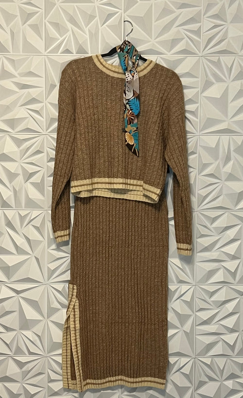 Cable knit skirt