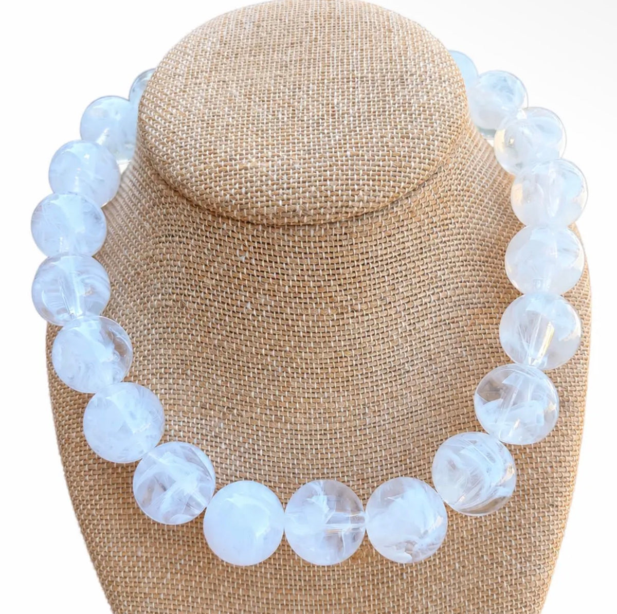 Clear bauble necklace